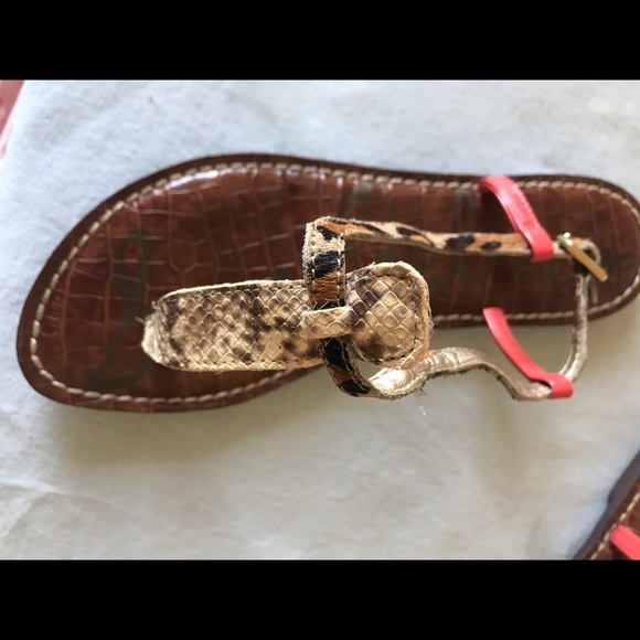 Sandals - Picture 3 of 4